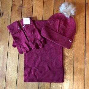 Coach Scarf, Gloves and Beanie Bundle